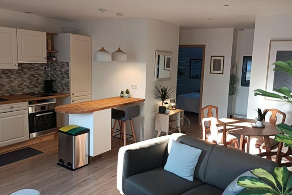 Le Kennedy 3 - Appartement Proche Hopital Châteauroux Buitenkant foto